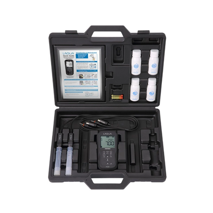 Máy đo pH / Oxy hóa khử (ORP) / độ dẫn / tổng hàm lượng chất rắn hòa tan (TDS) / điện trở / độ mặn cầm tay – PC210-K – Horiba